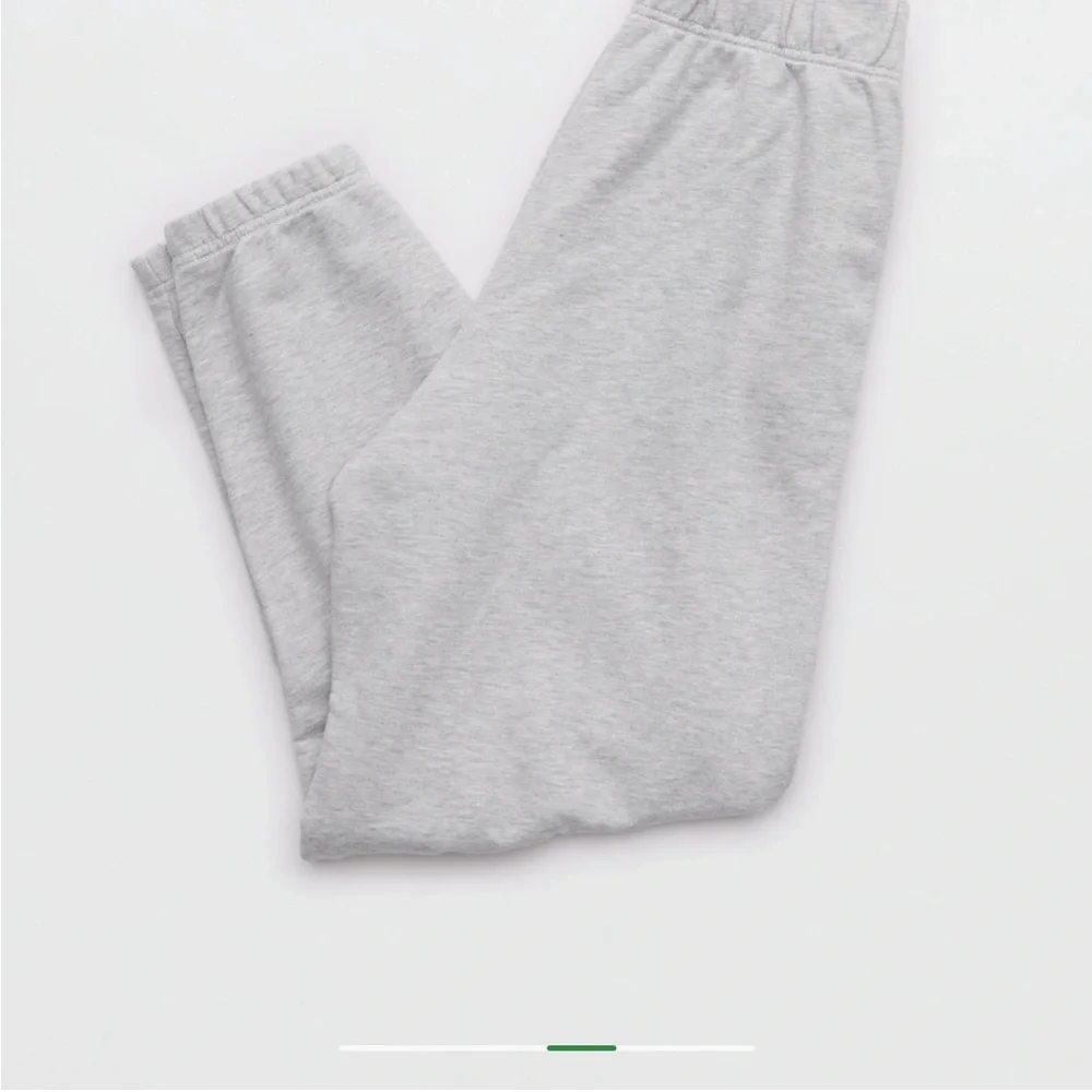 Aerie Jet Setter Jogger Heather Grey Size XS Gently Worn - Picture 5 of 5